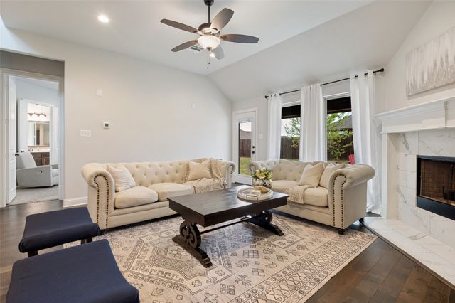 5605 S 14th Street, Midlothian, TX 76065