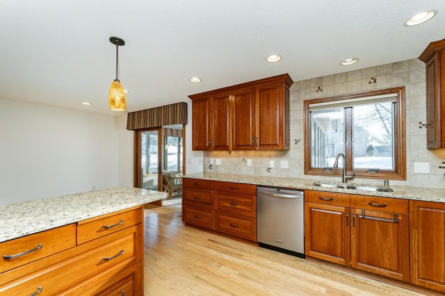 1504 20th Avenue NE, Rochester, MN 55906