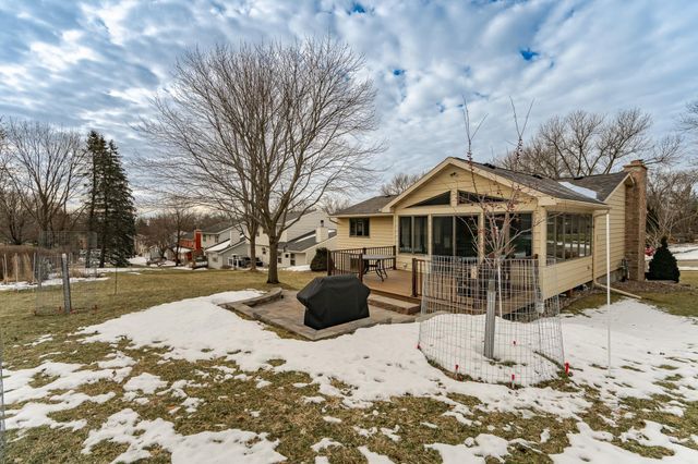 1504 20th Avenue NE, Rochester, MN 55906