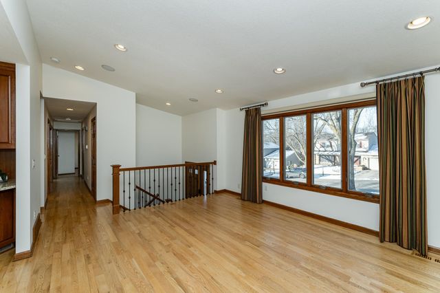 1504 20th Avenue NE, Rochester, MN 55906