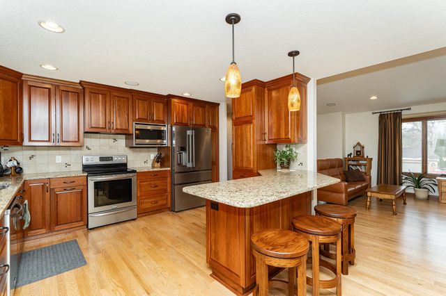 1504 20th Avenue NE, Rochester, MN 55906