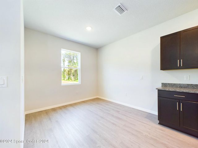 465 Halifax Street SW, Palm Bay, FL 32908