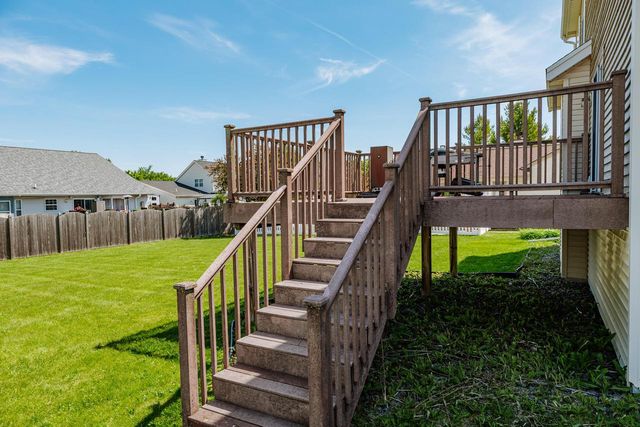 3944 W Valley View DRIVE, Franklin, WI 53132