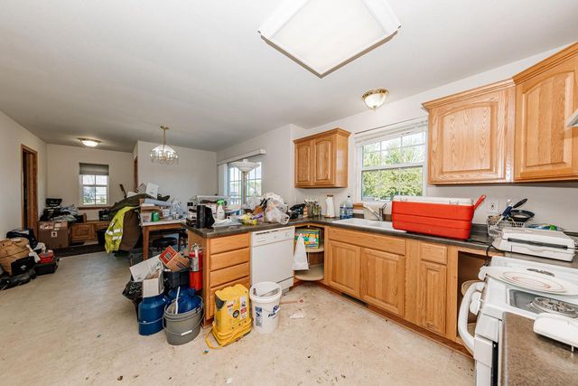 3944 W Valley View DRIVE, Franklin, WI 53132