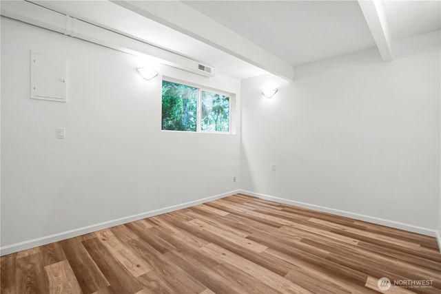1060 149th Place SE, Bellevue, WA 98007