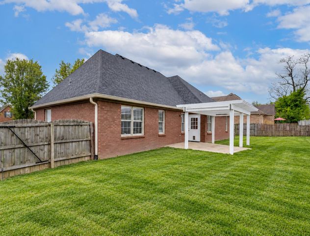 306 Savanna Drive, Richmond, KY 40475