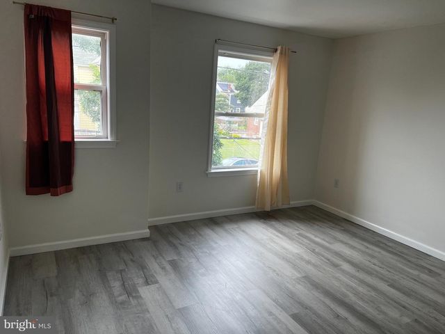 220 FRANKLIN ST, Trenton, NJ 08611