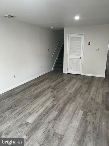 220 FRANKLIN ST, Trenton, NJ 08611