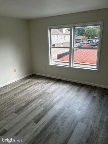 220 FRANKLIN ST, Trenton, NJ 08611
