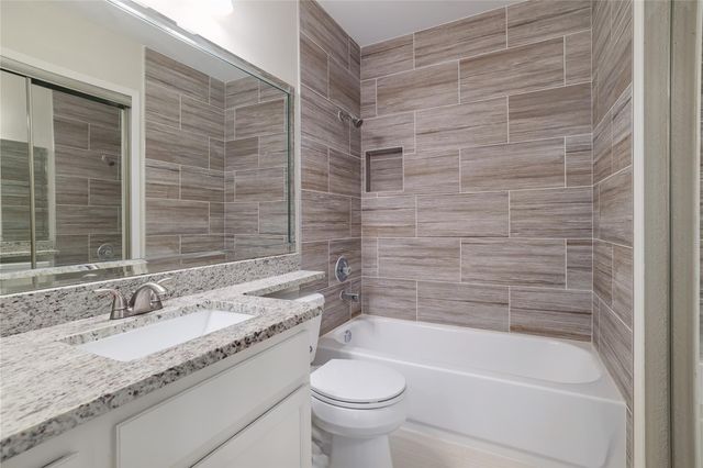 11404 Walnut Ridge DR 4, Austin, TX 78753