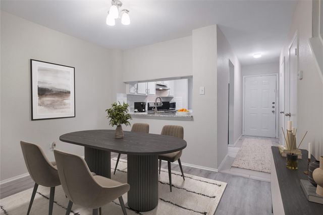 11404 Walnut Ridge DR 4, Austin, TX 78753