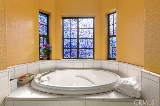 2901 Riviera Heights, Kelseyville, CA 95451