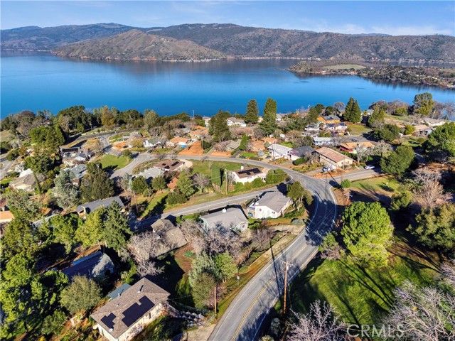 2901 Riviera Heights, Kelseyville, CA 95451