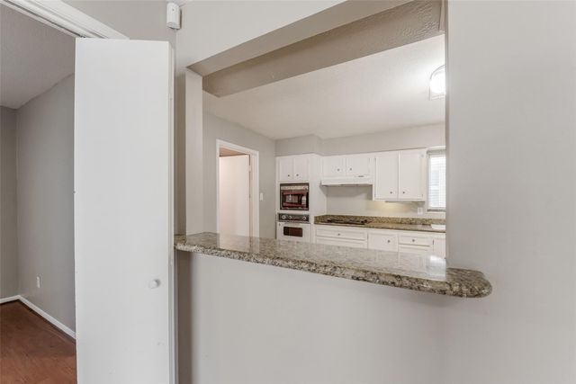 13318 Queensride Lane, Houston, TX 77070