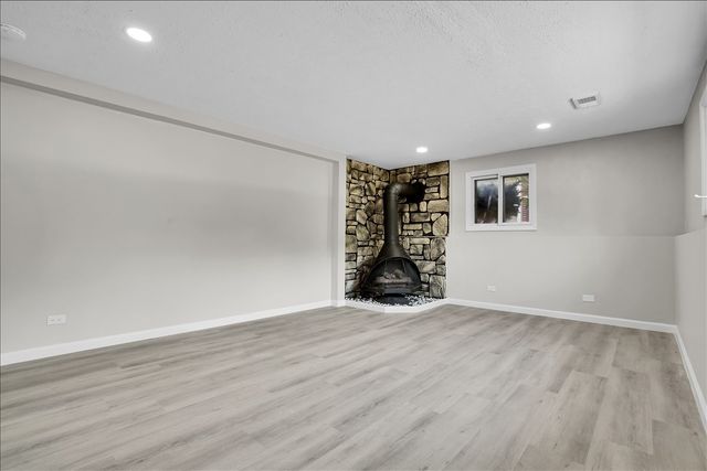 4255 Dixon Drive, Hoffman Estates, IL 60192