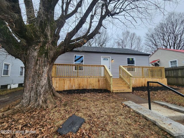 322 Meadow Lane Ln, Elizabethtown, KY 42701