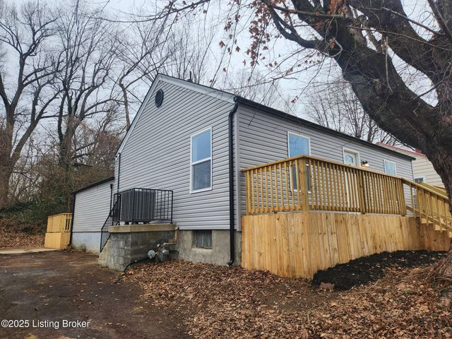 322 Meadow Lane Ln, Elizabethtown, KY 42701