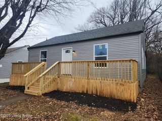 322 Meadow Lane Ln, Elizabethtown, KY 42701