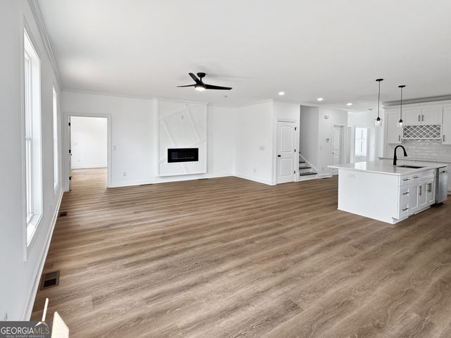 5649 Eagles Watch, Douglasville, GA 30135