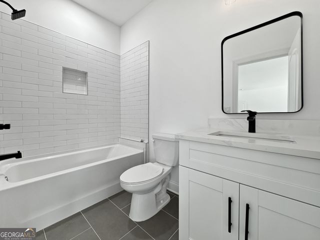 5649 Eagles Watch, Douglasville, GA 30135