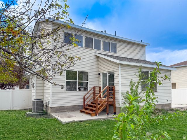 1467 S 950 W, Woods Cross, UT 84087