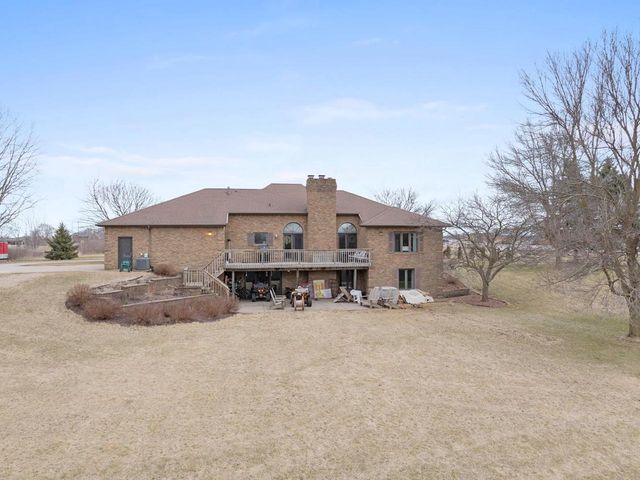 2108 LAWRENCE DRIVE, De Pere, WI 54115