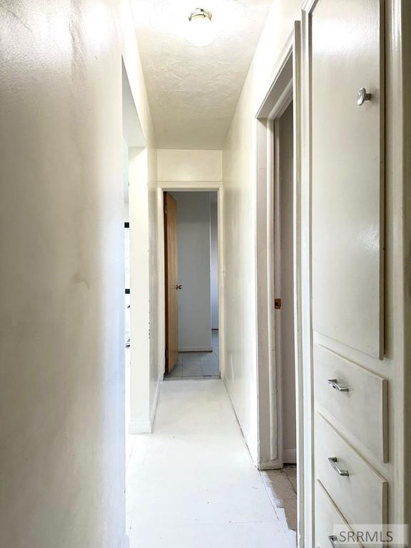 Image 12 of property listing at 499 N 400 E, Firth, ID 83236