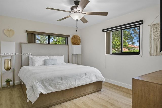 11521 NW 23rd St, Plantation, FL 33323