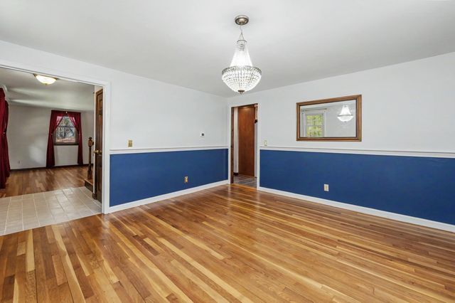 10 Fox Den Road, Hollis, NH 03049