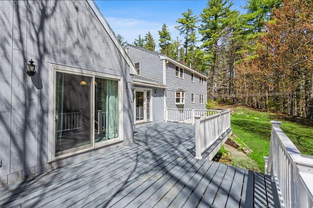 10 Fox Den Road, Hollis, NH 03049