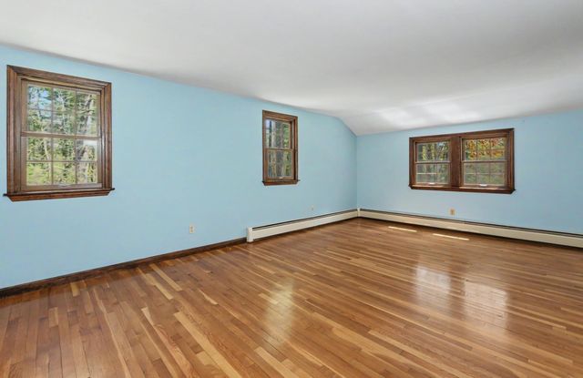 10 Fox Den Road, Hollis, NH 03049