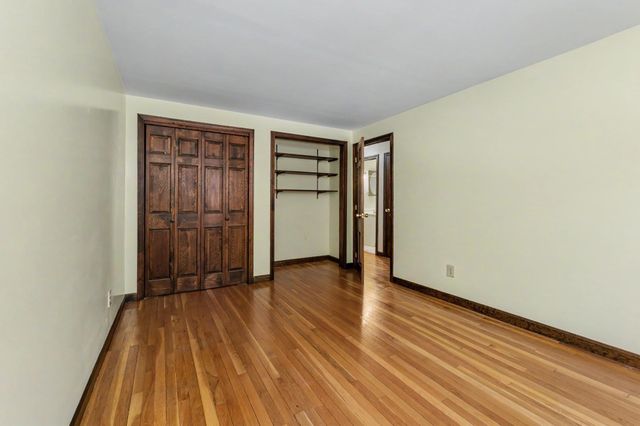 10 Fox Den Road, Hollis, NH 03049