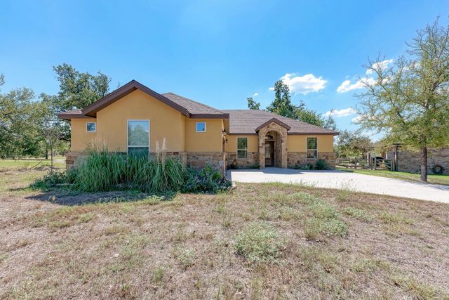 110 Chaumont ST, Kingsland, TX 78639