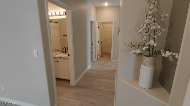 13 Desert Dawn Lane, Henderson, NV 89074