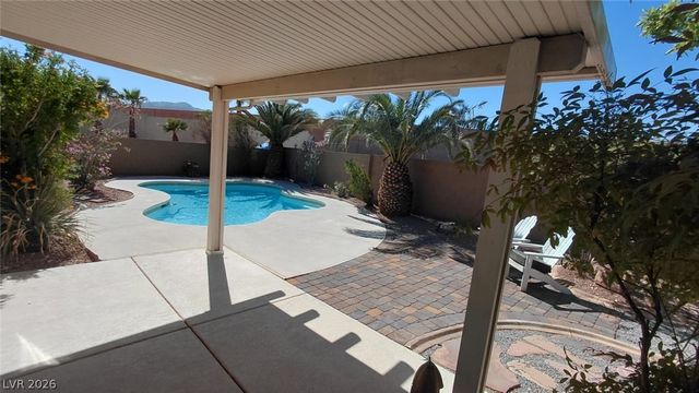 13 Desert Dawn Lane, Henderson, NV 89074