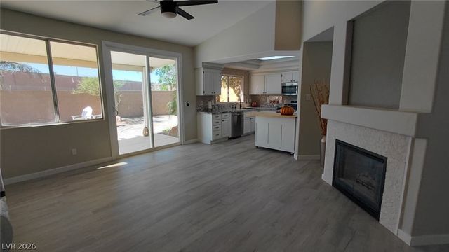 13 Desert Dawn Lane, Henderson, NV 89074