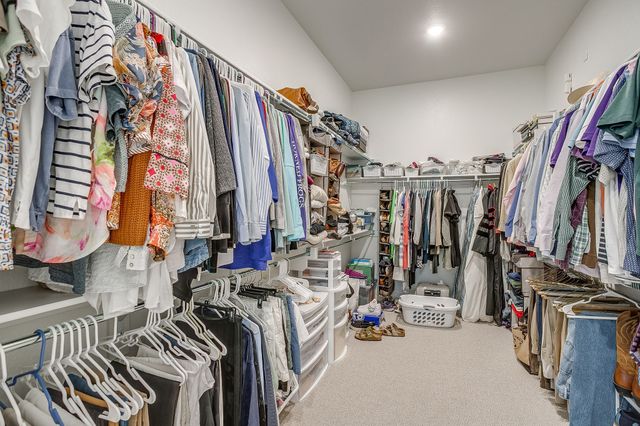 2132 Rolling Oaks Drive, Fort Worth, TX 76008