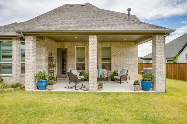 2132 Rolling Oaks Drive, Fort Worth, TX 76008