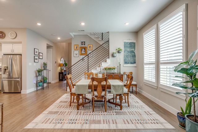 2132 Rolling Oaks Drive, Fort Worth, TX 76008