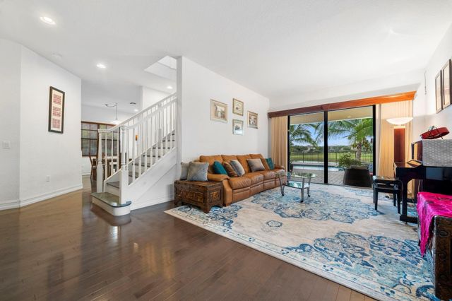 7302 NW 111th Way, Parkland, FL 33076