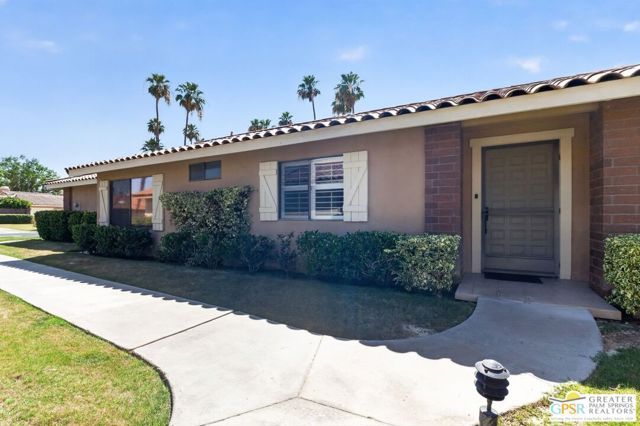 226 La Paz Way, Palm Desert, CA 92260