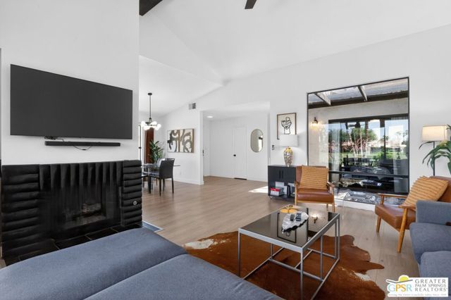 226 La Paz Way, Palm Desert, CA 92260