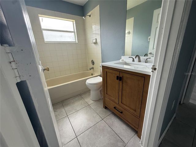 318 SIKES COURT, Orlando, FL 32809