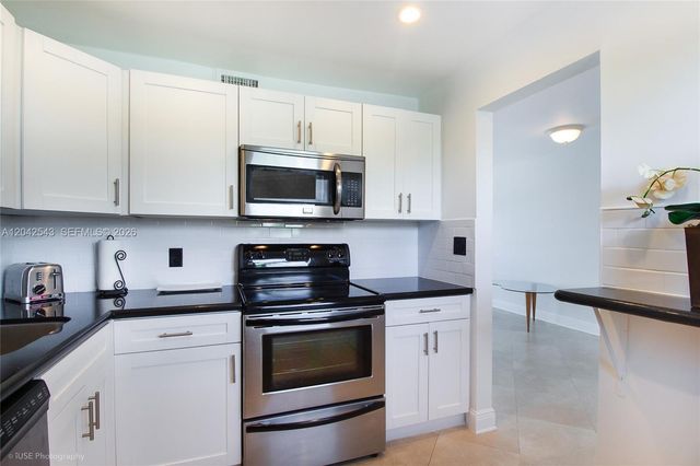 1612 Jefferson Avenue PH03, Miami Beach, FL 33139