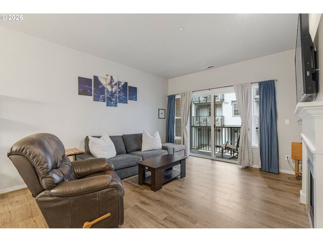 28829 Sw VILLEBOIS Dr, Wilsonville, OR 97070