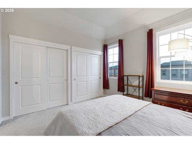 28829 Sw VILLEBOIS Dr, Wilsonville, OR 97070