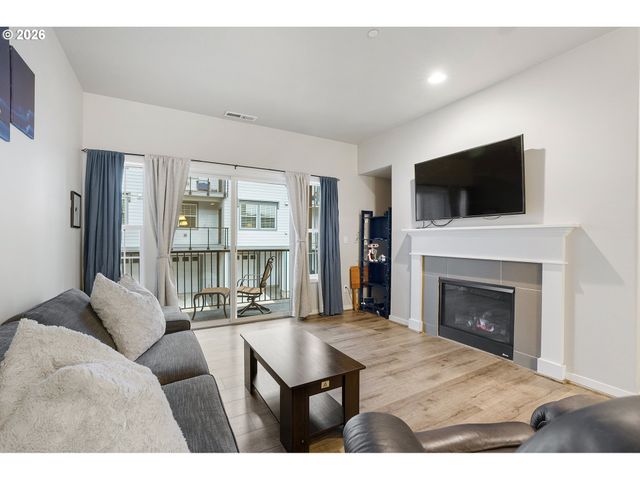 28829 Sw VILLEBOIS Dr, Wilsonville, OR 97070