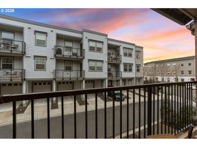 28829 Sw VILLEBOIS Dr, Wilsonville, OR 97070