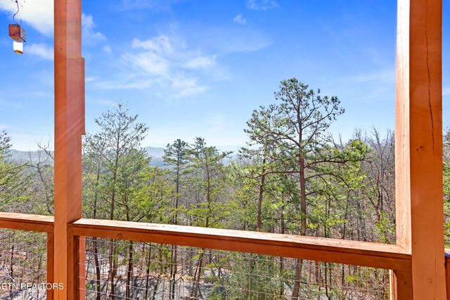 3307 Chinquapin Drive, Sevierville, TN 37876