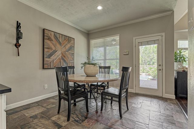 170 N Hazelcrest Circle, The Woodlands, TX 77382